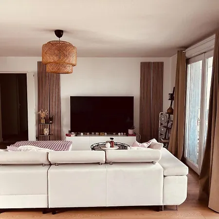 Lejlighed T3 Avec Grand Balcon *